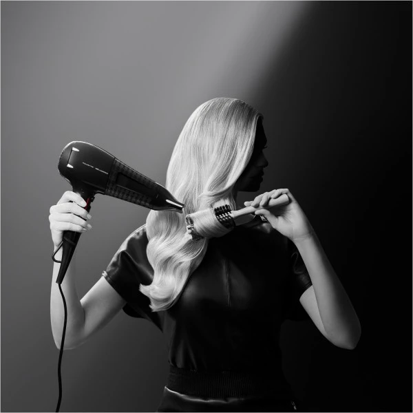 Rowenta CV591L Powerline Haartrockner Schwarz/weiĂ/rot â Bild 3